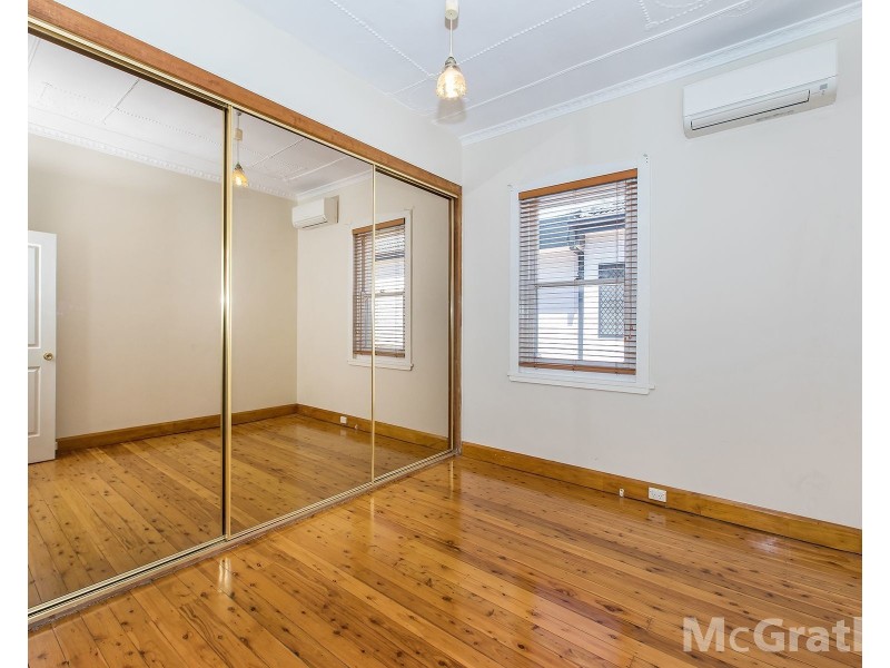 4 Carlton Crescent, Kogarah Bay NSW 2217