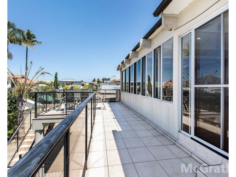 4 Carlton Crescent, Kogarah Bay NSW 2217