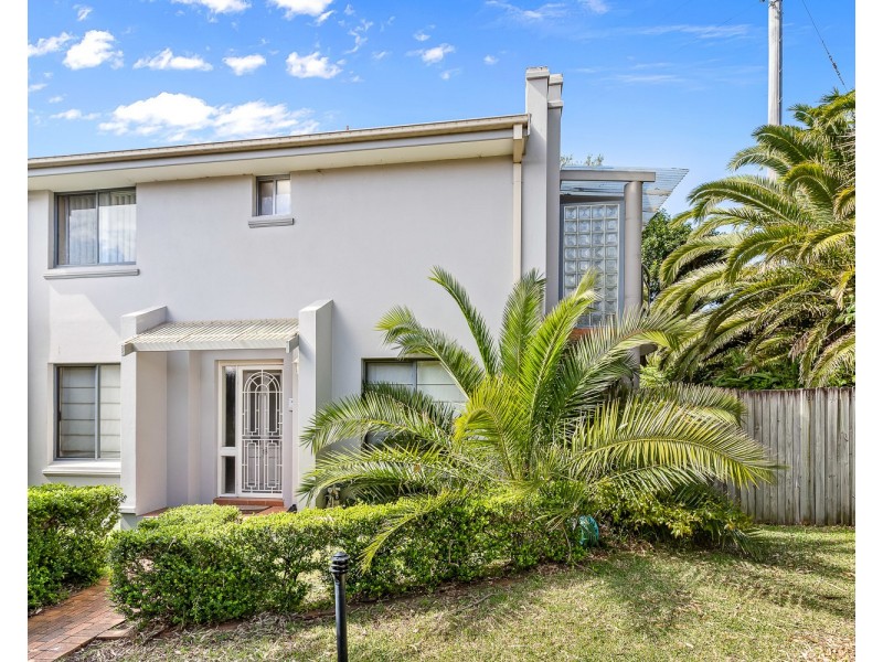 18/6 Mowbray Street, Sylvania NSW 2224