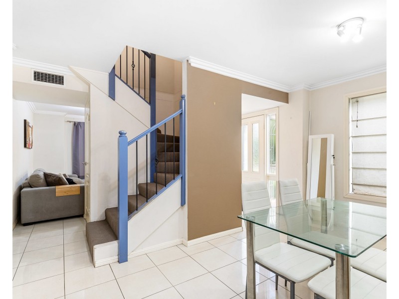 18/6 Mowbray Street, Sylvania NSW 2224