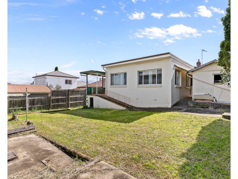 84 Wolli Avenue, Earlwood NSW 2206