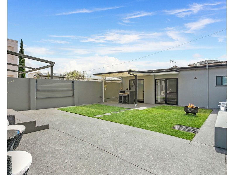 230 President Avenue, Brighton-le-sands NSW 2216