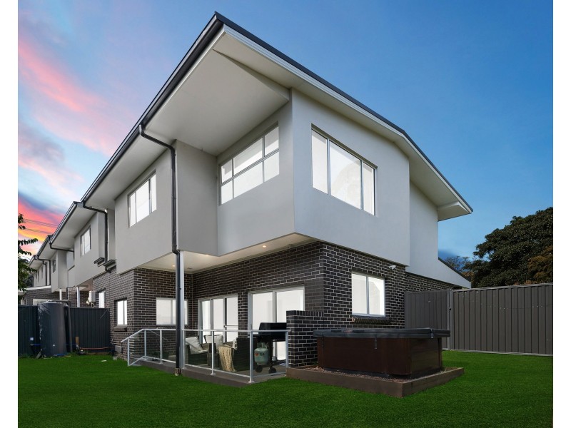 4/73 Caldarra Avenue, Engadine NSW 2233
