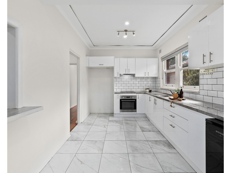 12 Shorter Avenue, Beverly Hills NSW 2209