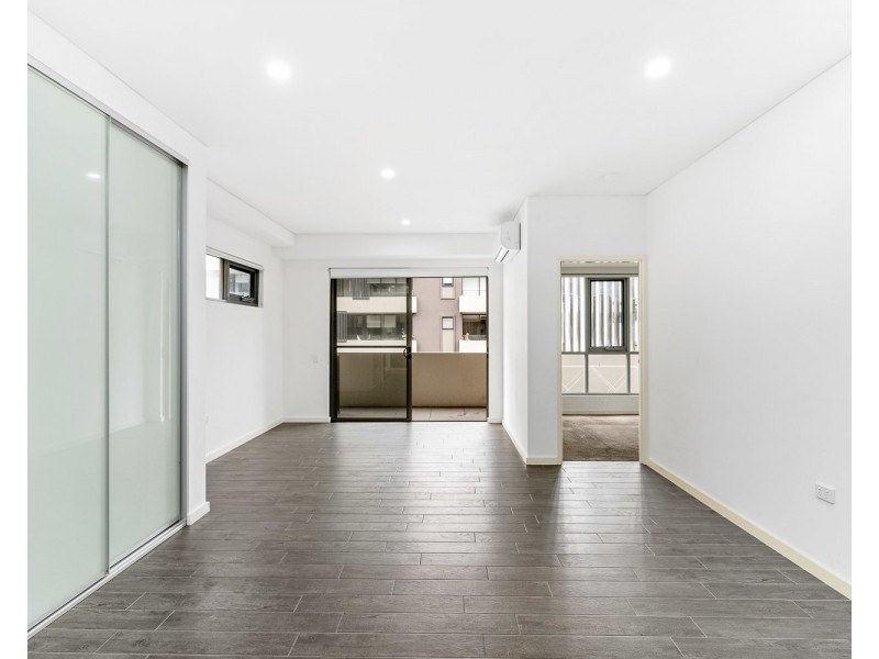 303/31 Smallwood Avenue, Homebush NSW 2140