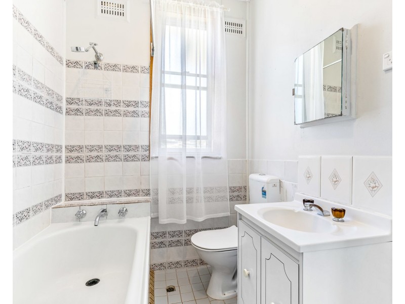 92 Weston Street, Panania NSW 2213