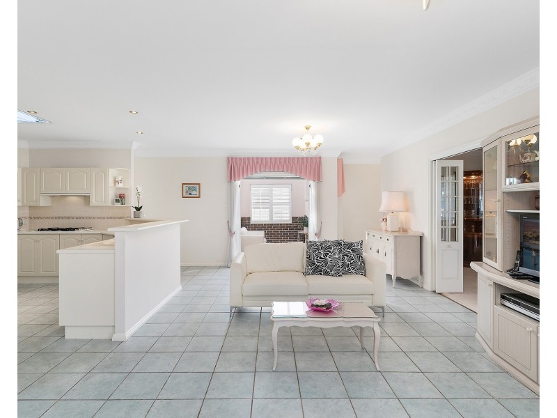 18 Beach Street, Blakehurst NSW 2221