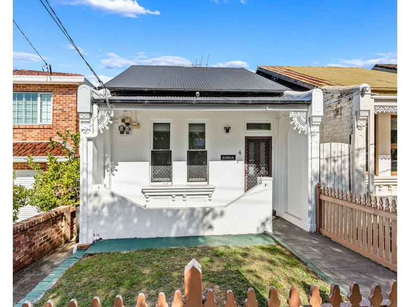 4 Gibbes Street, Banksia NSW 2216