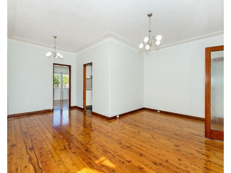 42 Midlothian Avenue, Beverly Hills NSW 2209