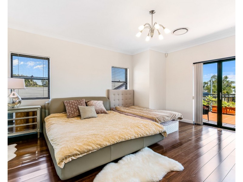 6 Wollondilly Place, Sylvania Waters NSW 2224