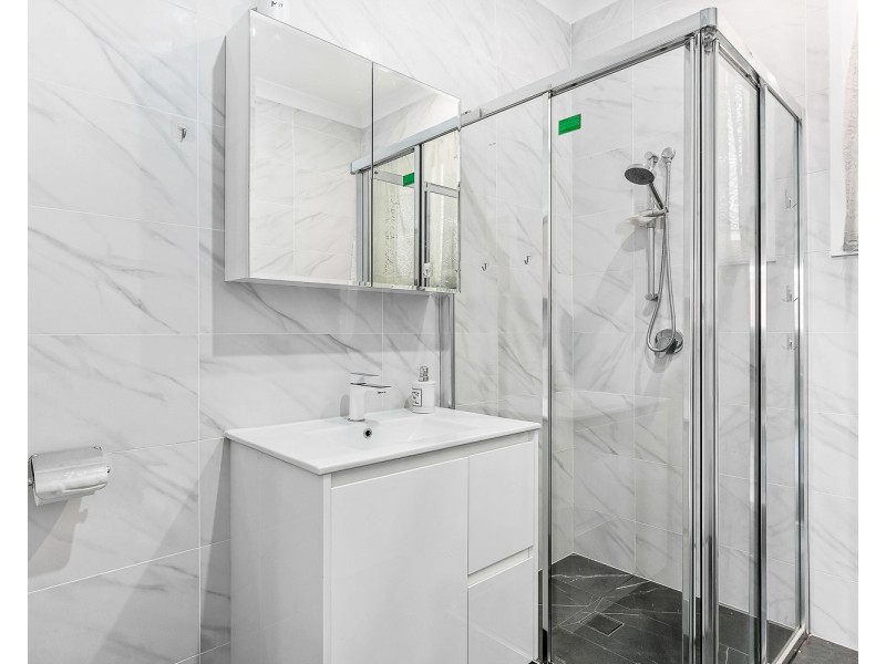 8 Ponyara Road, Beverly Hills NSW 2209