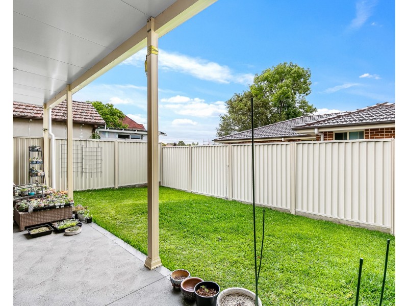 8 Ponyara Road, Beverly Hills NSW 2209