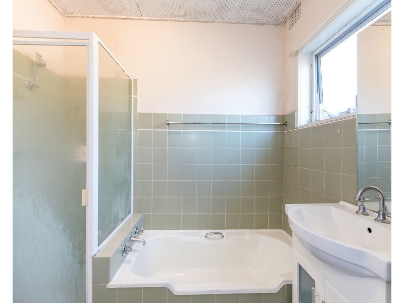 1/50 Solander Street, Monterey NSW 2217