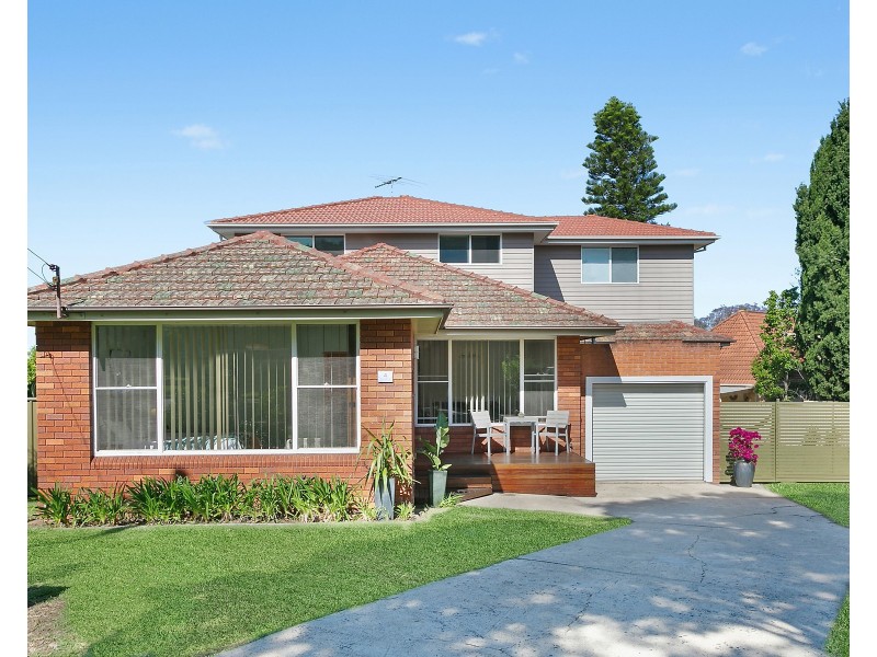 4 Wiggins Avenue, Beverly Hills NSW 2209