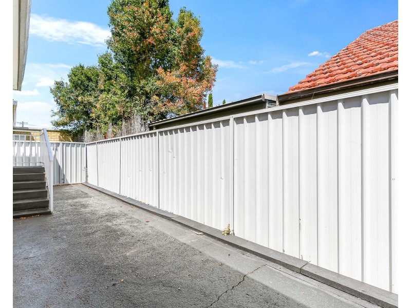 2/43 Robinson Street, Monterey NSW 2217