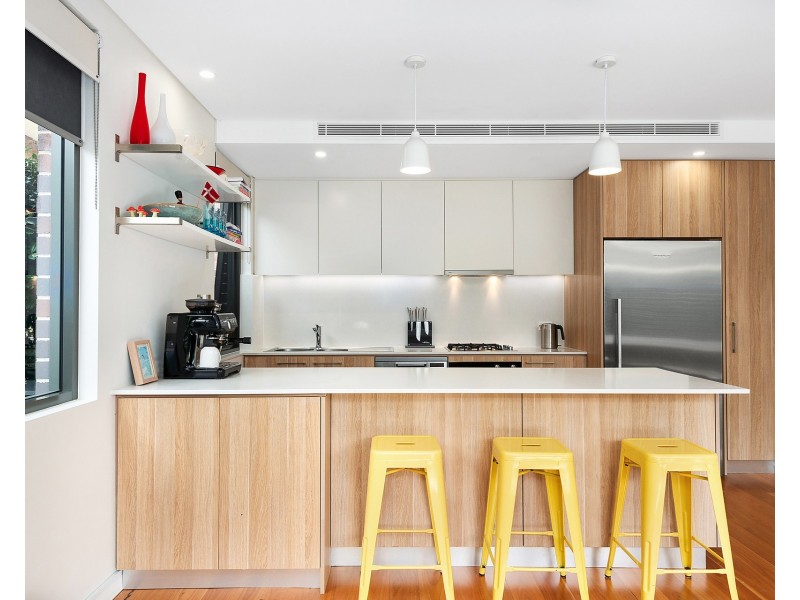 2/37-39 Macquarie Place, Mortdale NSW 2223