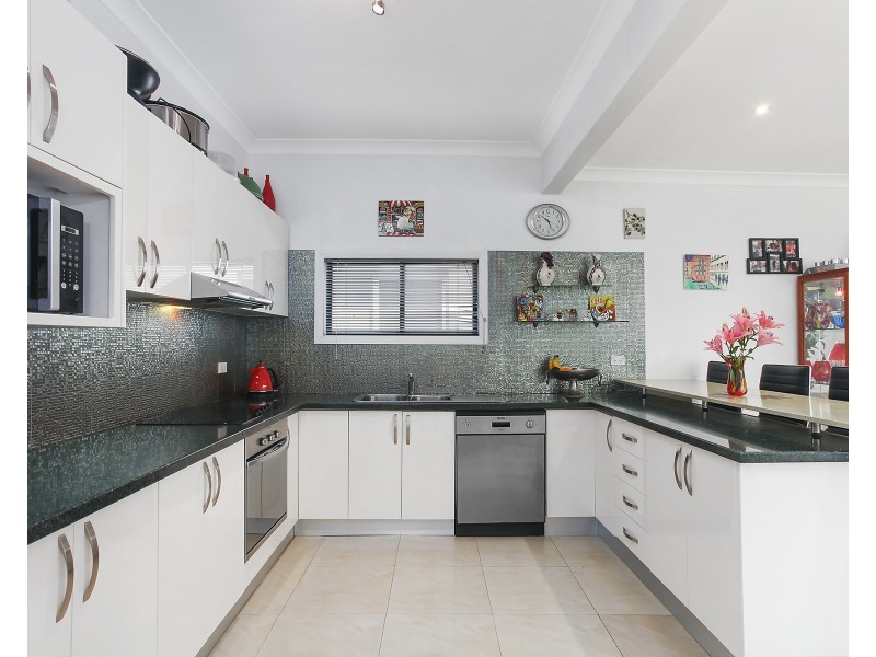 5 Brighton Parade, Brighton-le-sands NSW 2216