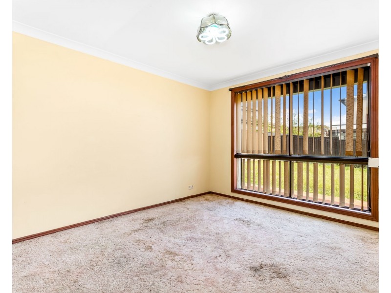 3 Karen Avenue, Picnic Point NSW 2213