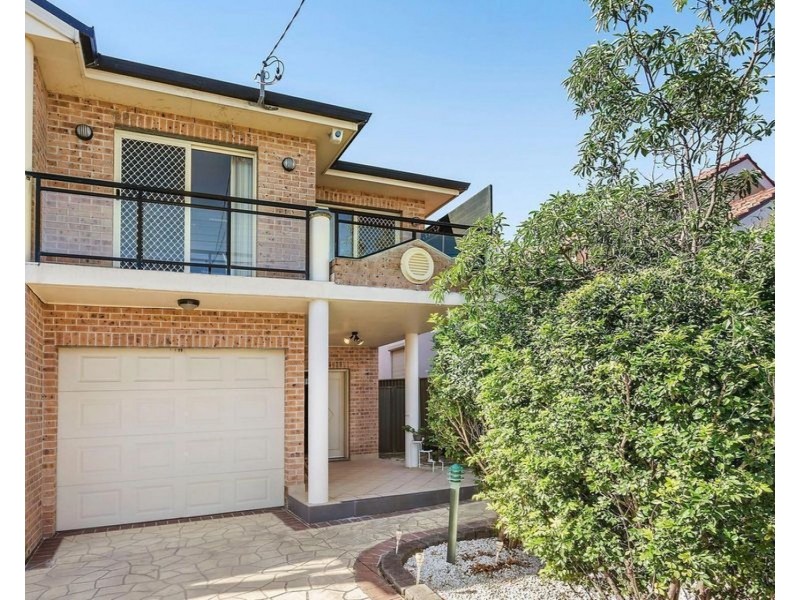 98 Bassett Street, Hurstville NSW 2220