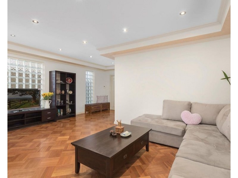 98 Bassett Street, Hurstville NSW 2220