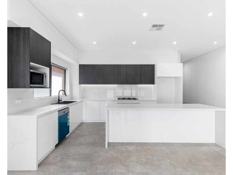 45 Burgess Street, Beverley Park NSW 2217