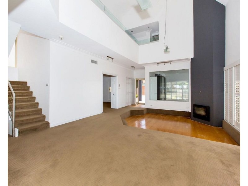 102 Woodlands Road, Taren Point NSW 2229