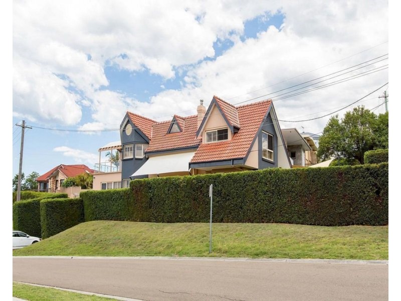 102 Woodlands Road, Taren Point NSW 2229