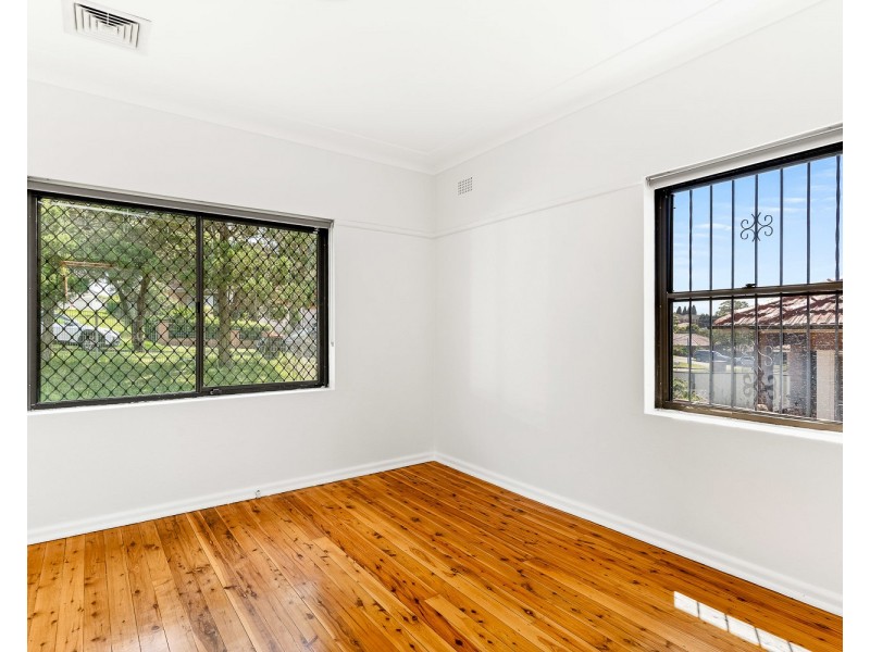 53 Junee Crescent, Kingsgrove NSW 2208
