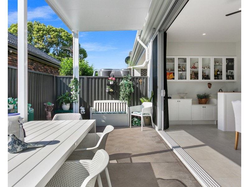 1/10 Kings Road, Brighton-le-sands NSW 2216