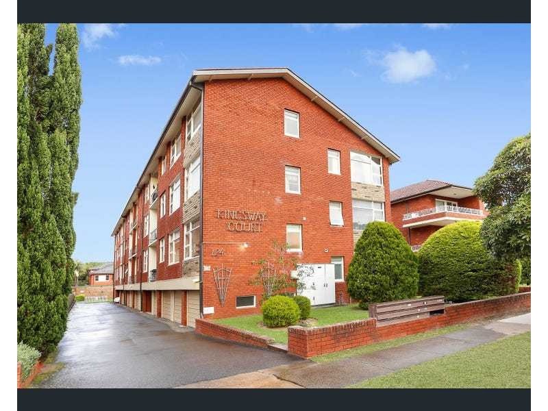 1/124 Chuter Avenue, Ramsgate Beach NSW 2217