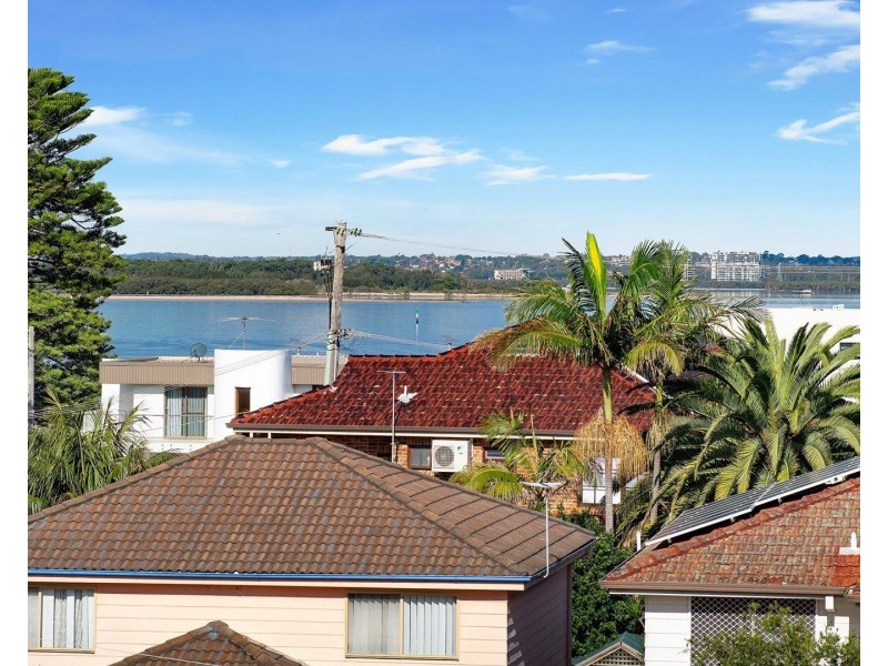 6/17 McMillan Avenue, Sandringham NSW 2219