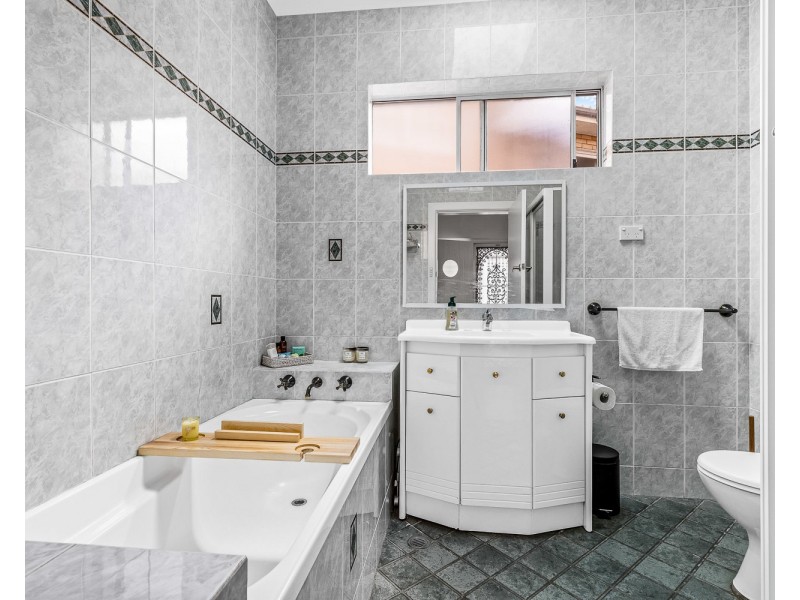 22 Roslyn Avenue, Brighton-le-sands NSW 2216