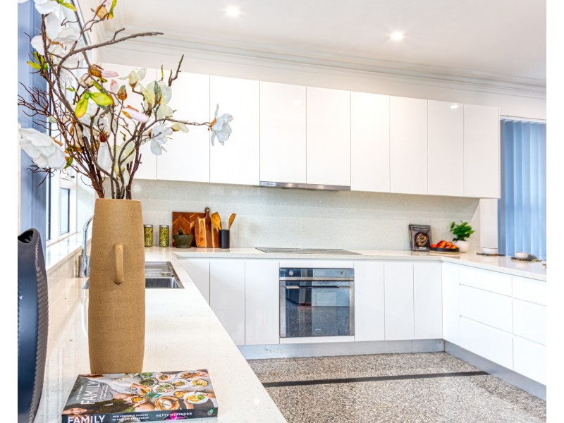 6 Vanston Parade, Sandringham NSW 2219