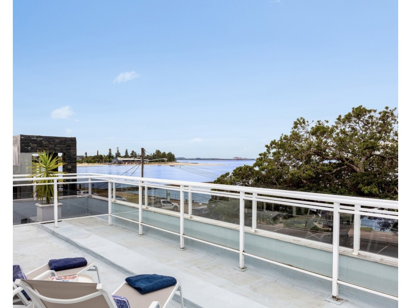 6 Vanston Parade, Sandringham NSW 2219