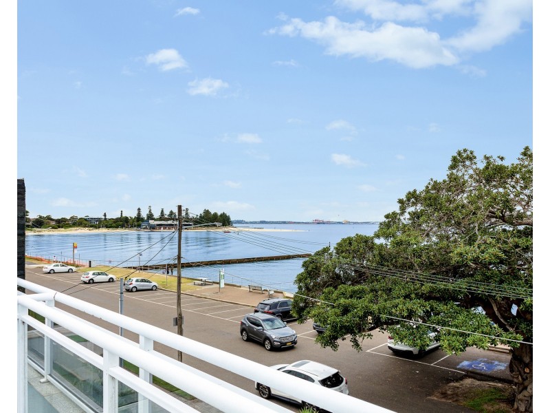 6 Vanston Parade, Sandringham NSW 2219