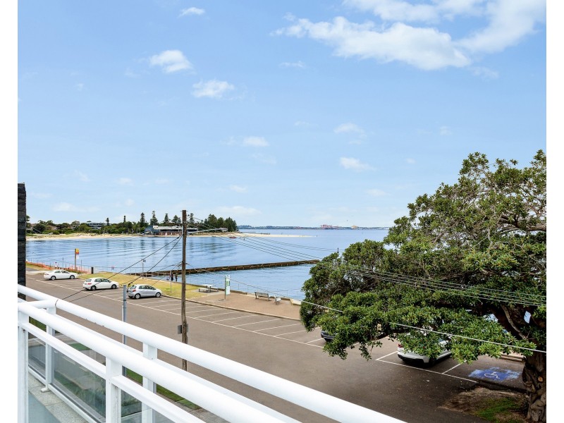 6 Vanston Parade, Sandringham NSW 2219