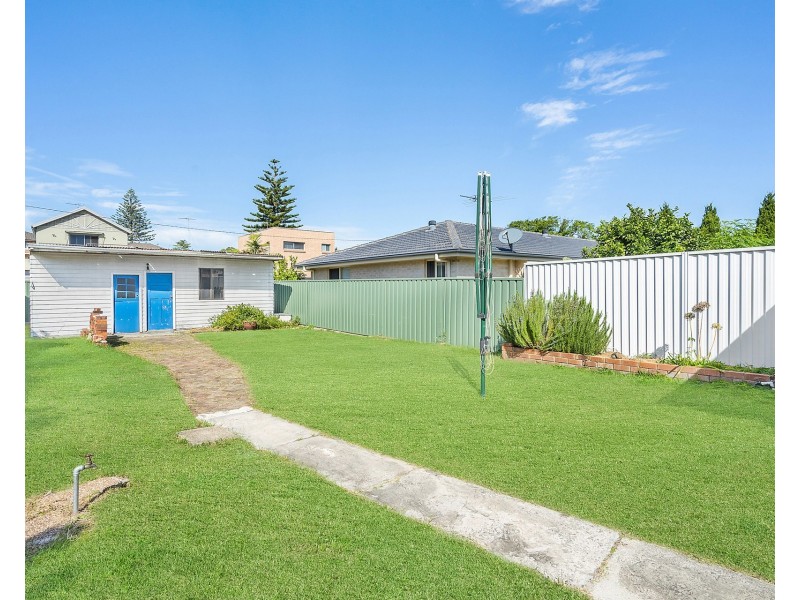 4 England Street, Brighton-le-sands NSW 2216