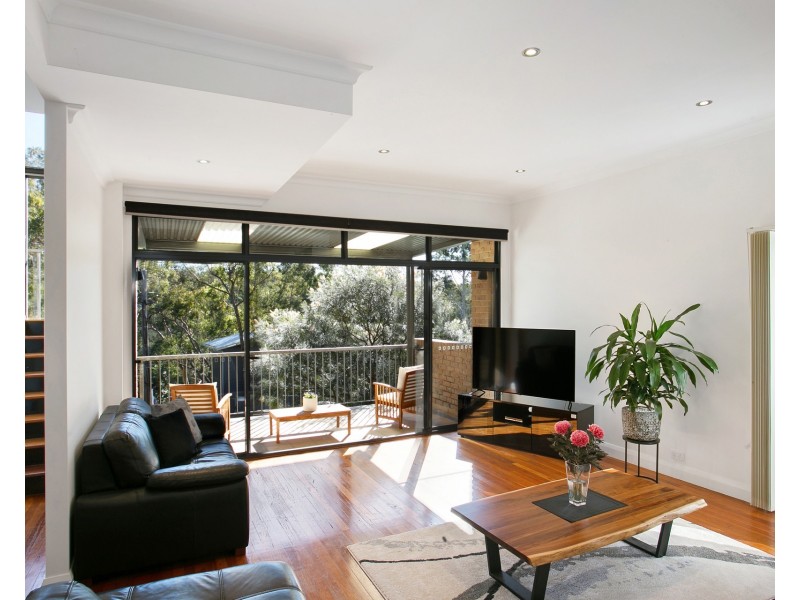 16 Gambier Avenue, Sandy Point NSW 2172
