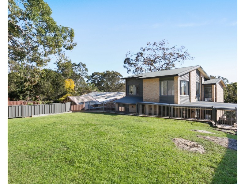 16 Gambier Avenue, Sandy Point NSW 2172