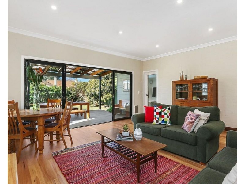 24 Highworth Avenue, Bexley NSW 2207