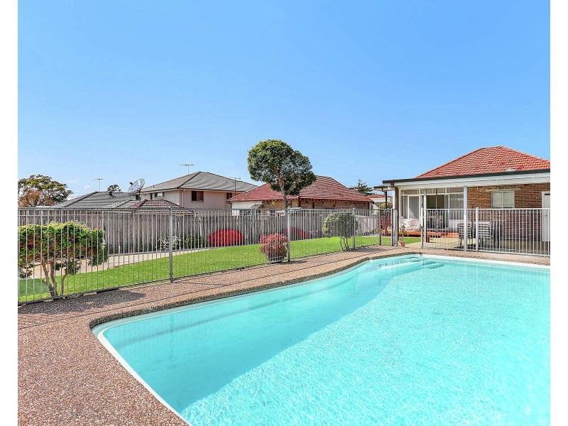 13 Merton Street, Kogarah Bay NSW 2217