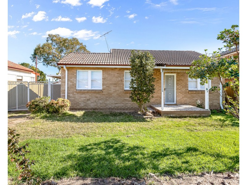 43 Dilke Road, Padstow Heights NSW 2211