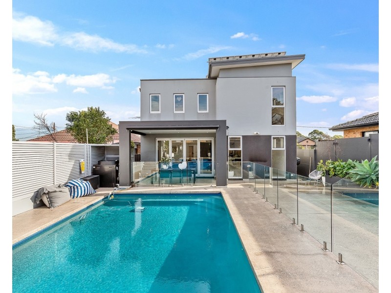 25 Kenyon Road, Bexley NSW 2207