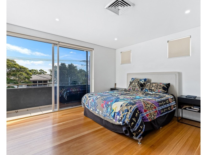 25 Kenyon Road, Bexley NSW 2207