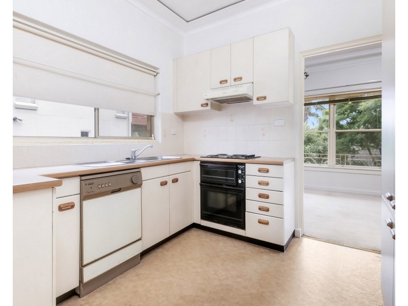 17 Queens Road, Connells Point NSW 2221