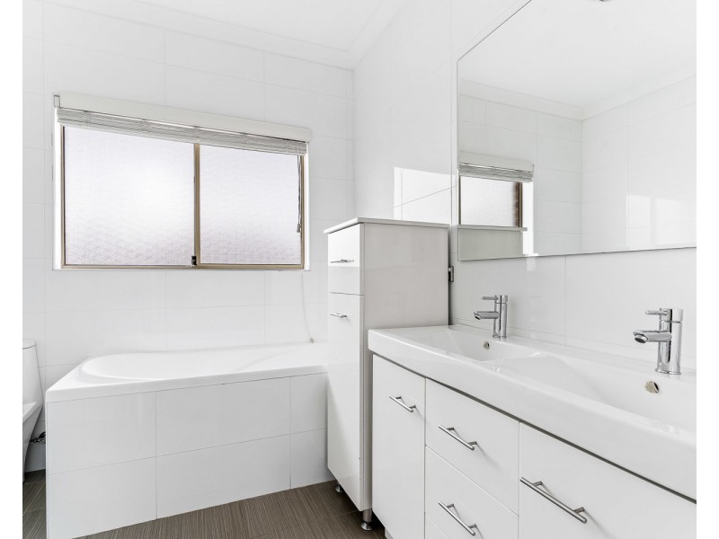 220 Chuter Avenue, Sans Souci NSW 2219