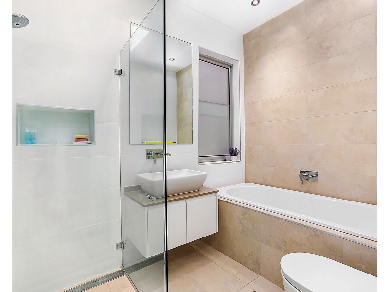 25 Roslyn Avenue, Brighton-le-sands NSW 2216