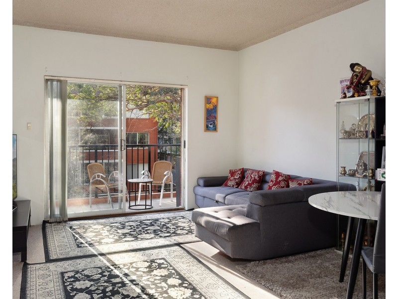 17/56 Warialda Street, Kogarah NSW 2217