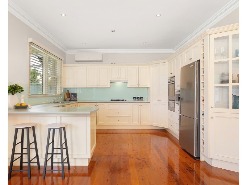 11 Alice Street, Sans Souci NSW 2219