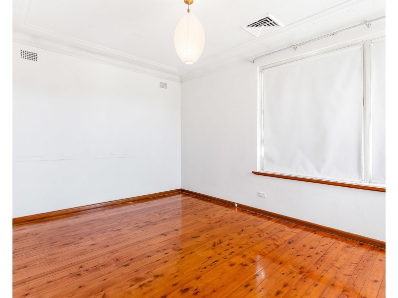 10 Annette Avenue, Kogarah NSW 2217